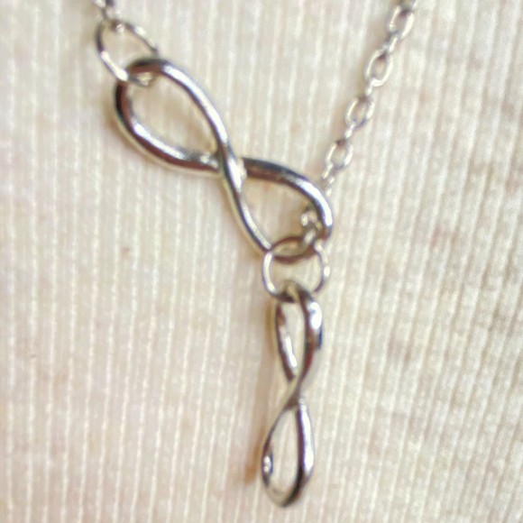 Lariat Chain Necklace Double Infinity Silver Tone Pendant - Picture 5 of 9